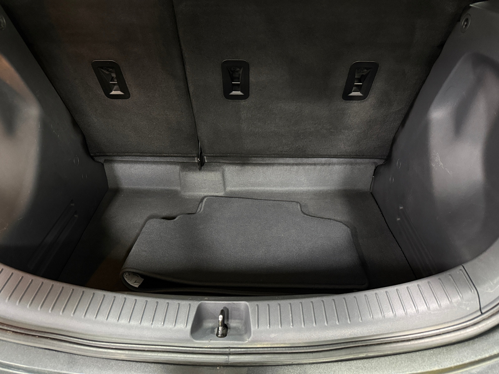 Thumbnail: 2020 Chevrolet Bolt EV - 7