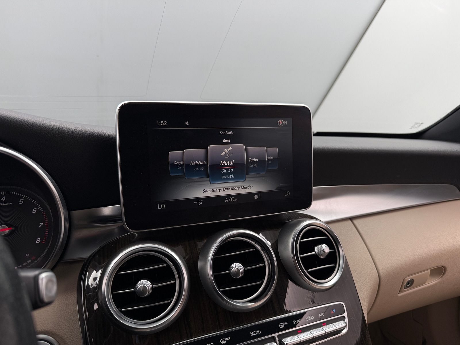 Thumbnail: 2018 Mercedes-Benz C-Class - 3