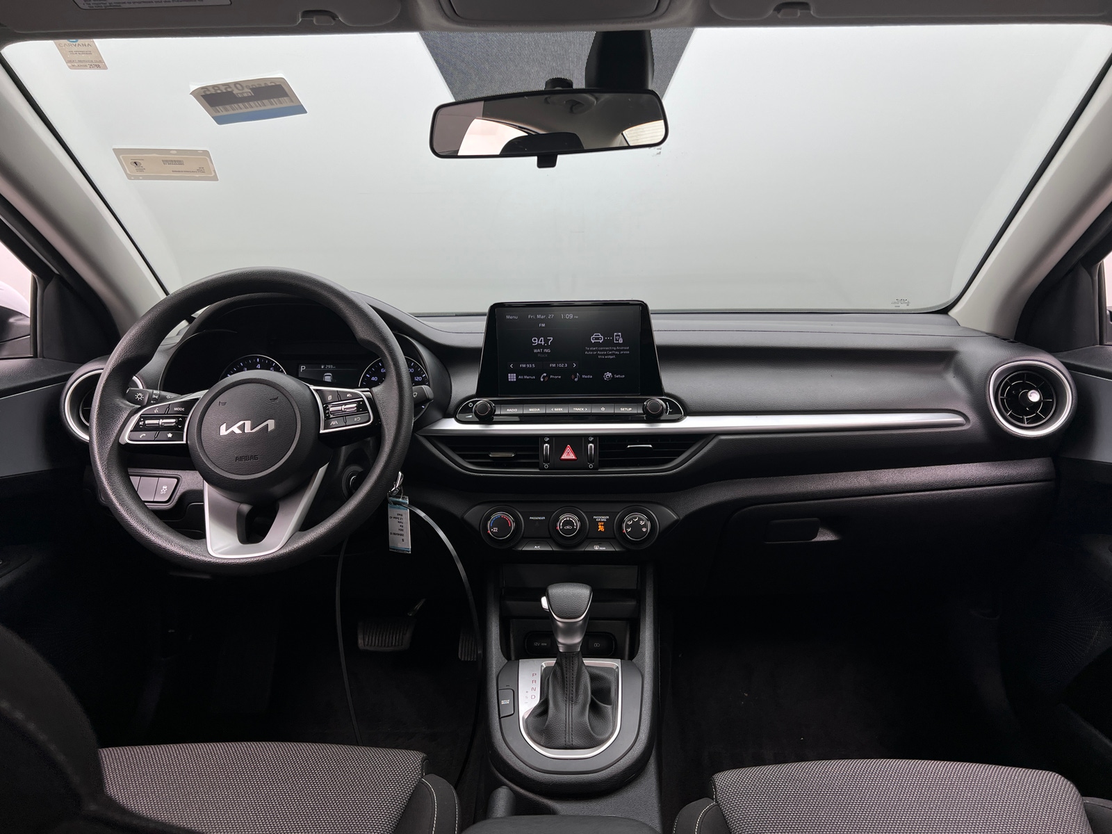 Thumbnail: 2024 Kia Forte - 3