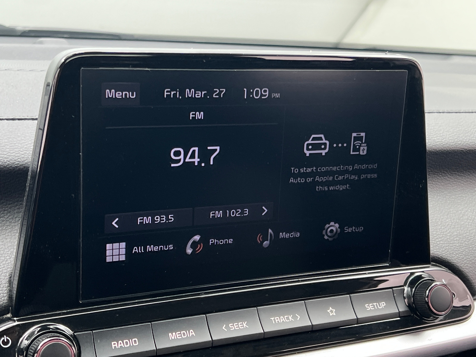 Thumbnail: 2024 Kia Forte - 4