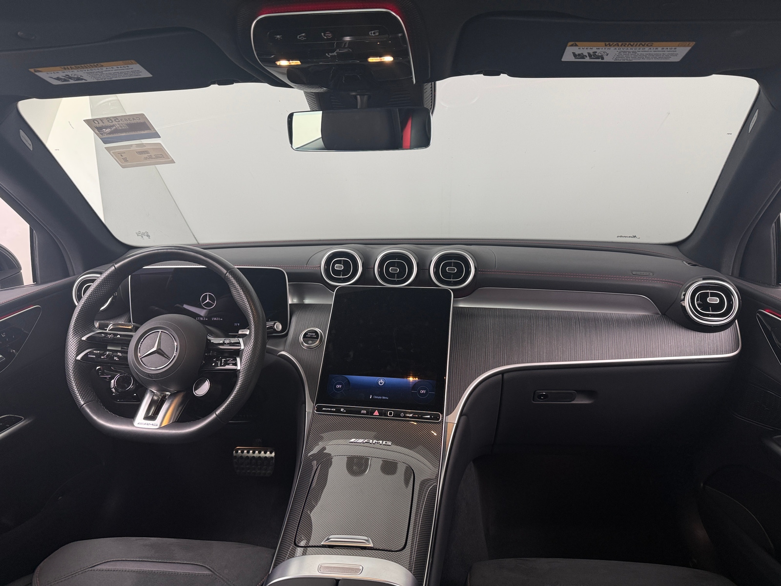 Thumbnail: 2025 Mercedes-Benz GLC - 2