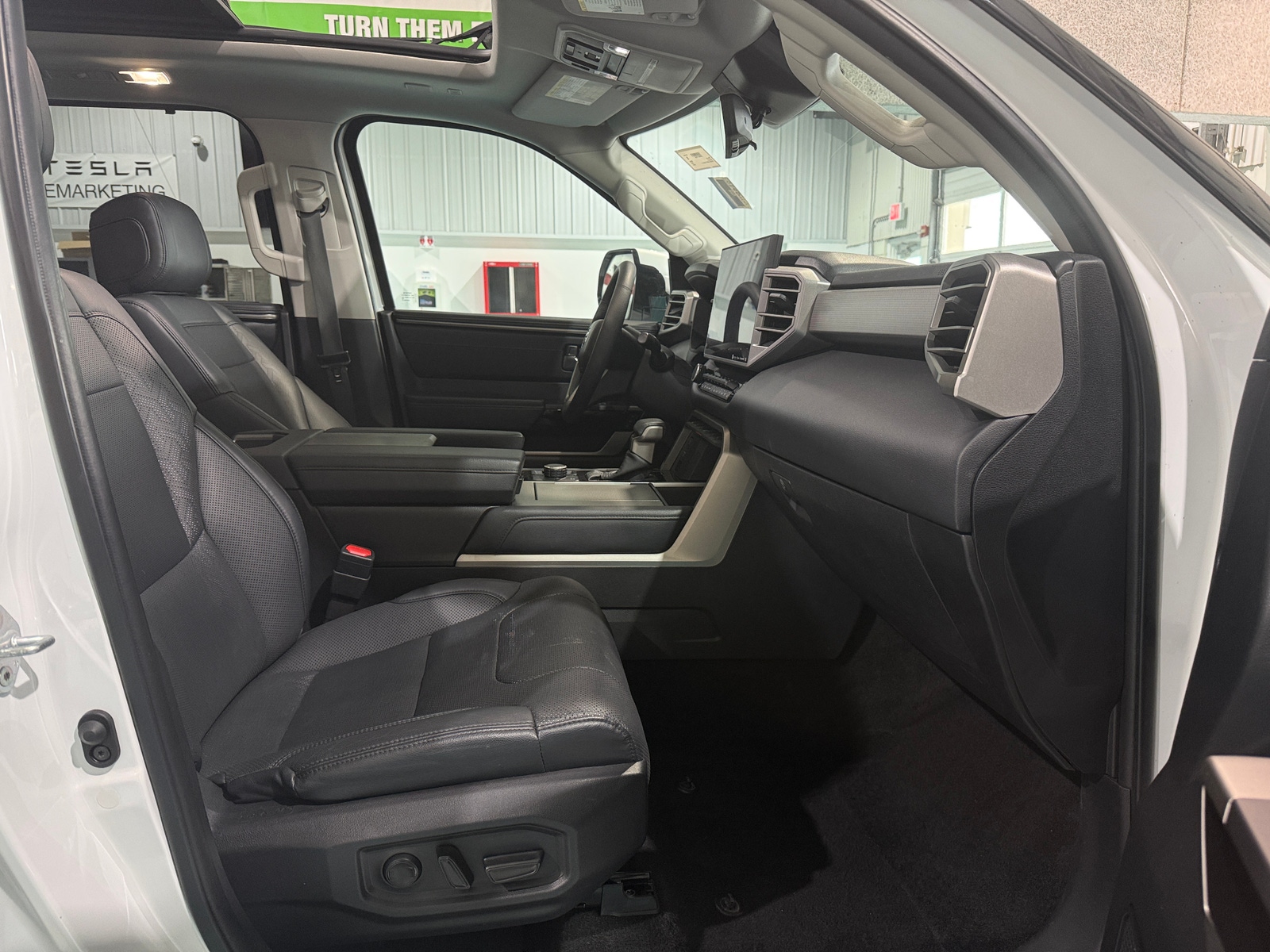 Thumbnail: 2023 Toyota Sequoia - 2