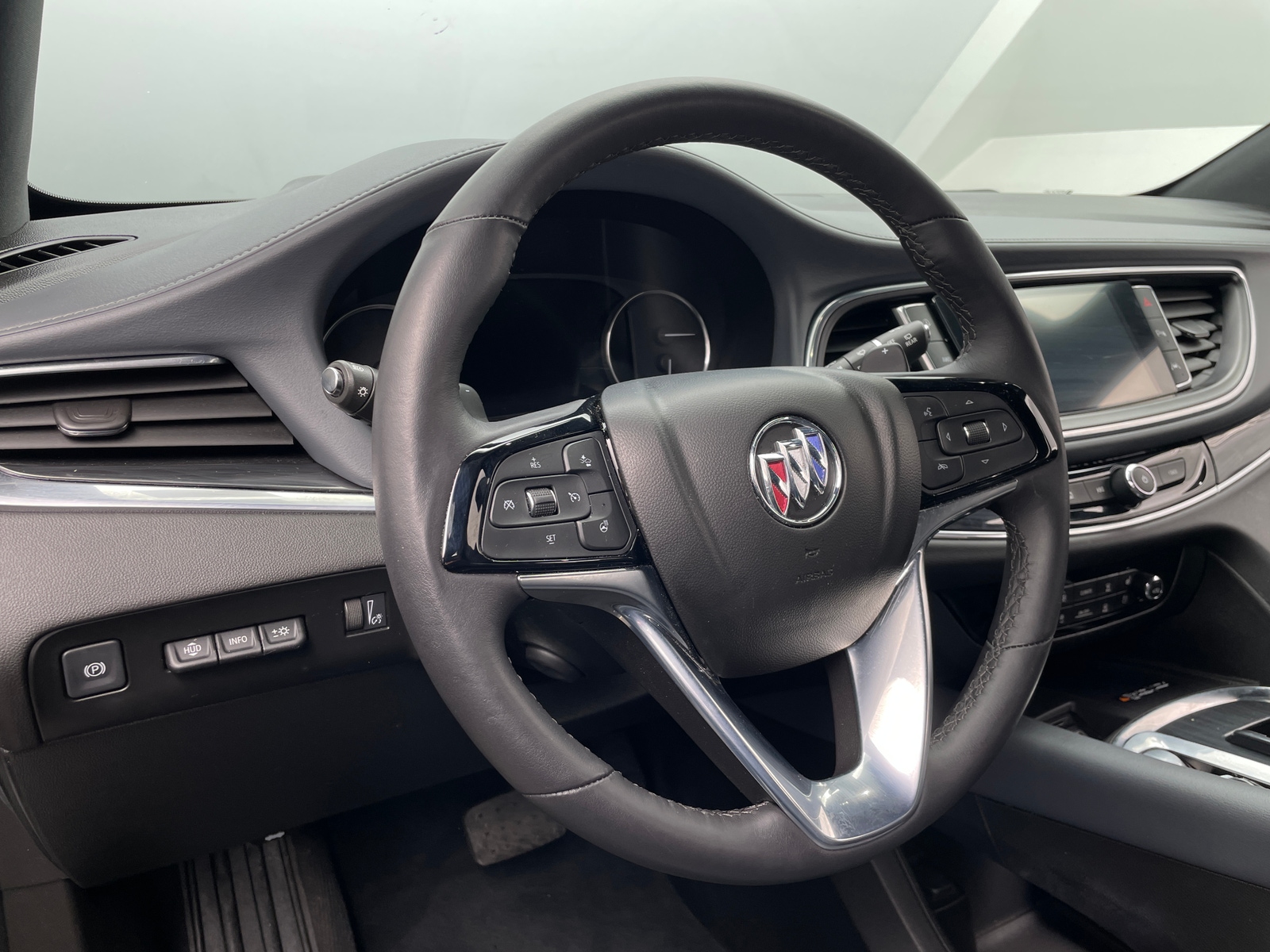 Thumbnail: 2022 Buick Enclave - 4