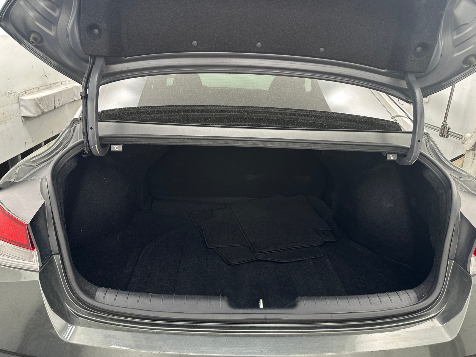 Thumbnail: 2024 Hyundai Elantra - 7