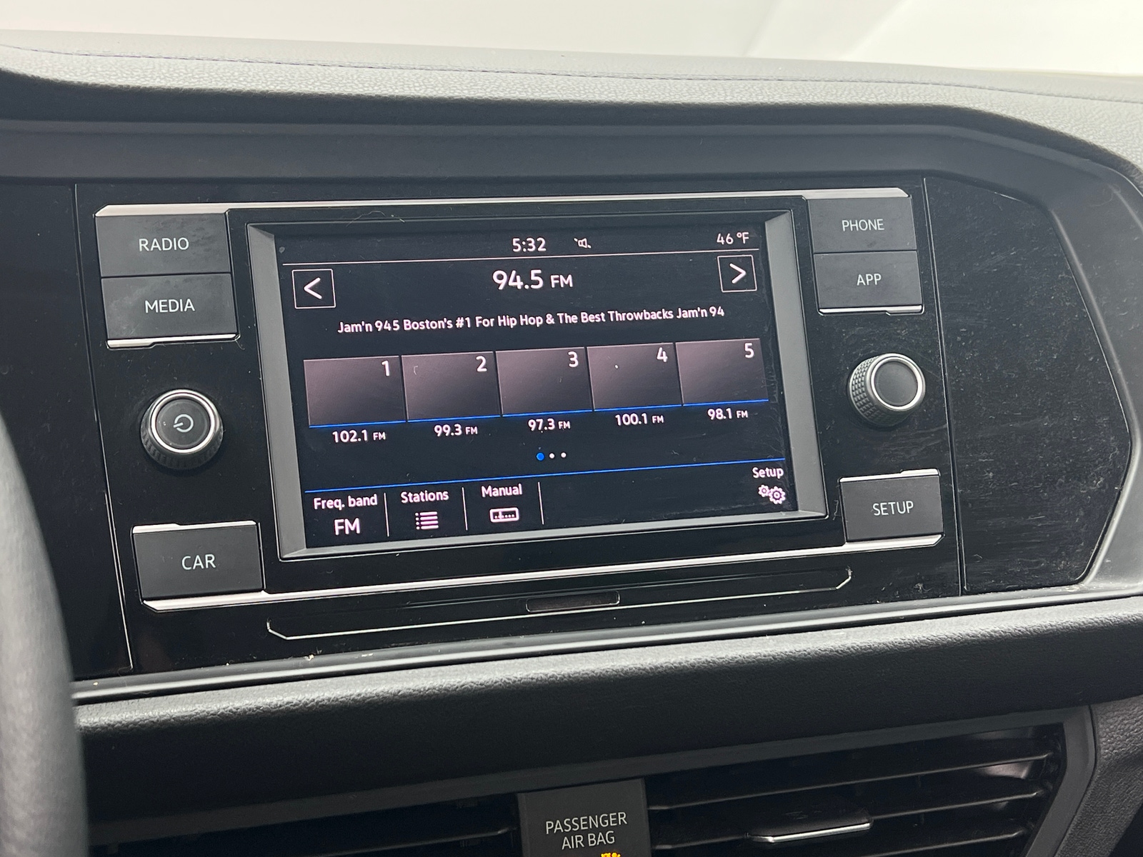 Thumbnail: 2019 Volkswagen Jetta - 4