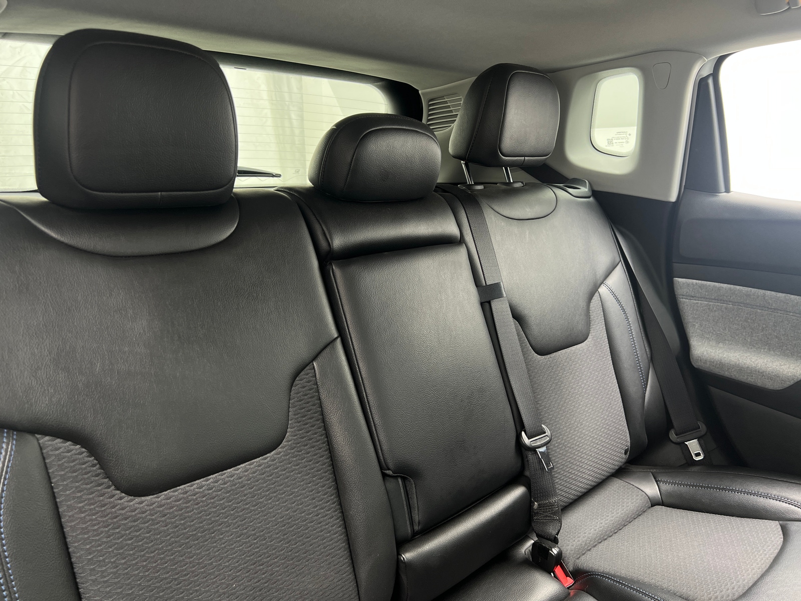 Thumbnail: 2022 Jeep Compass - 6