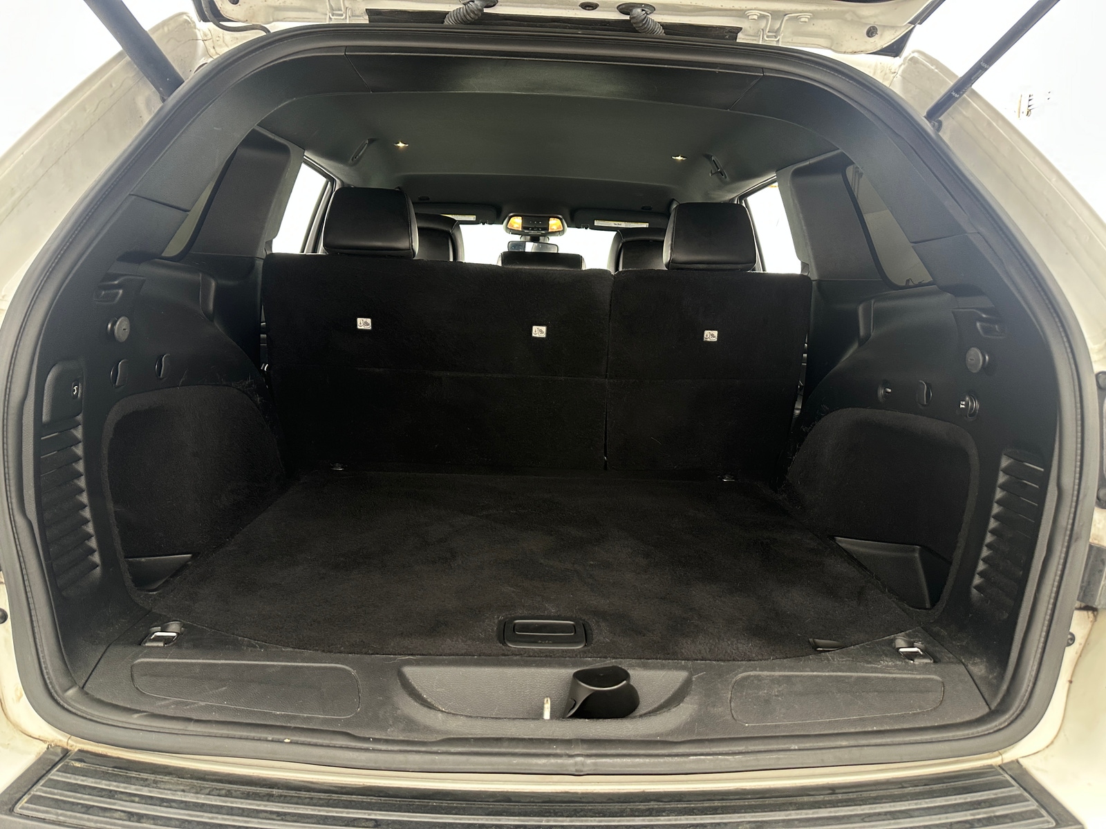 Thumbnail: 2019 Jeep Grand Cherokee - 7