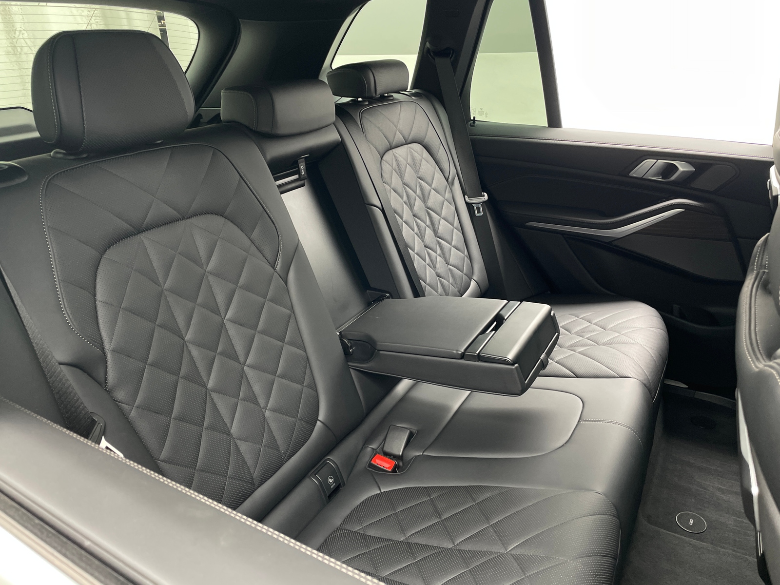 Thumbnail: 2025 BMW X5 - 5