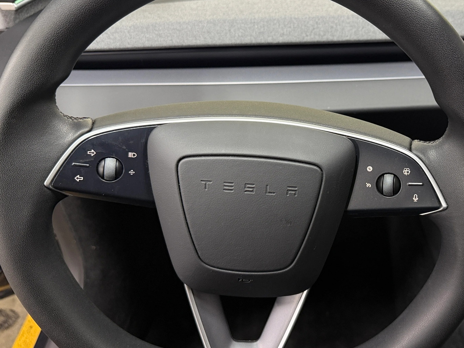 Thumbnail: 2025 Tesla Model 3 - 4