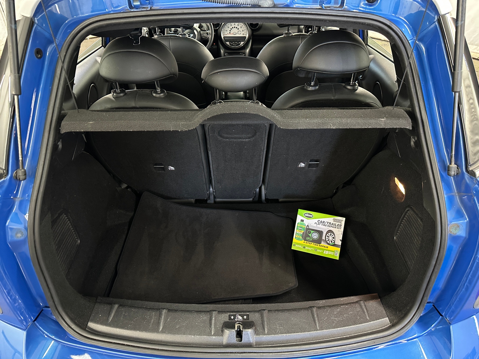 Thumbnail: 2013 MINI Cooper Countryman - 6