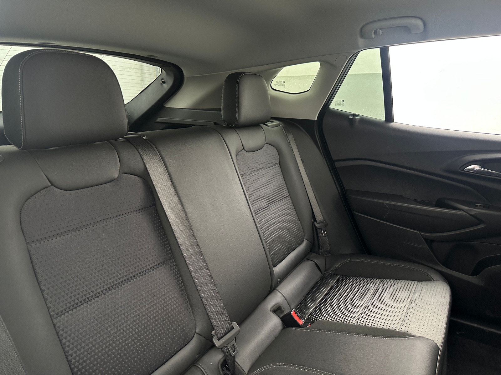 Thumbnail: 2025 Chevrolet Trax - 6