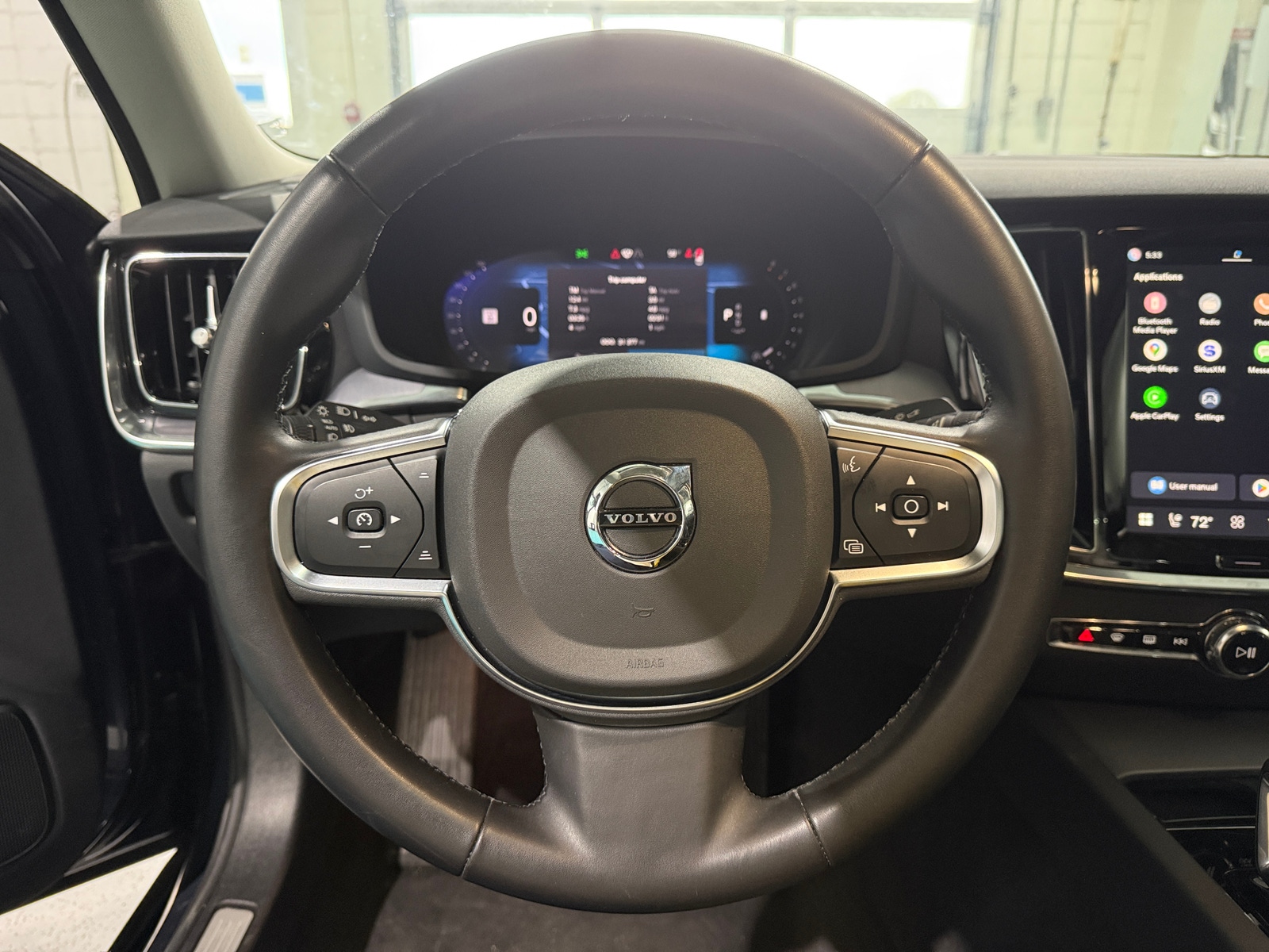 Thumbnail: 2025 Volvo S60 - 4