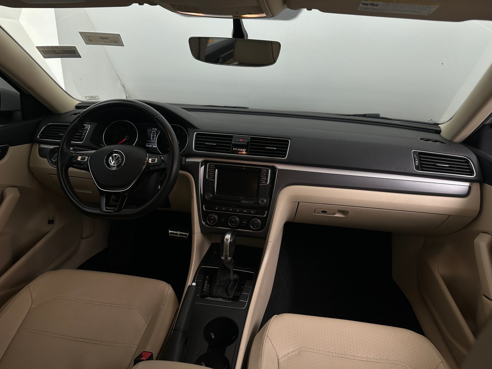 Thumbnail: 2018 Volkswagen Passat - 3