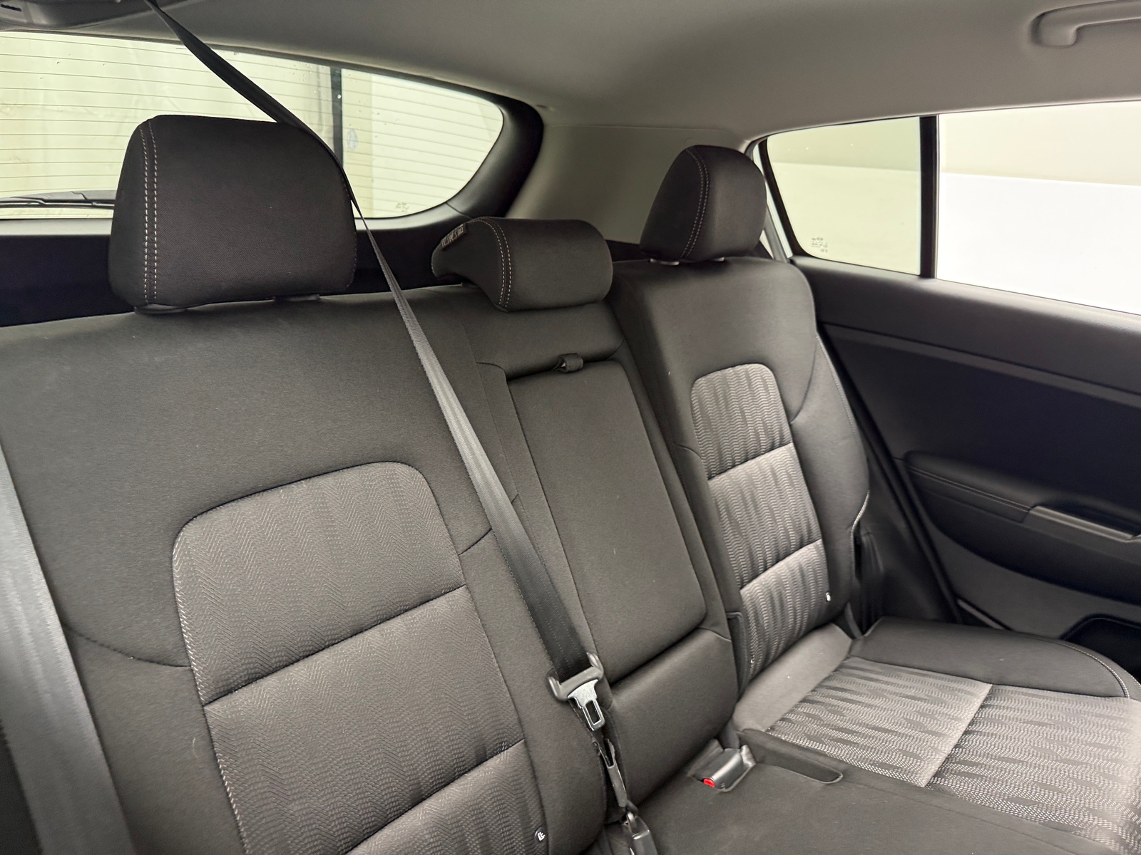 Thumbnail: 2020 Kia Sportage - 6