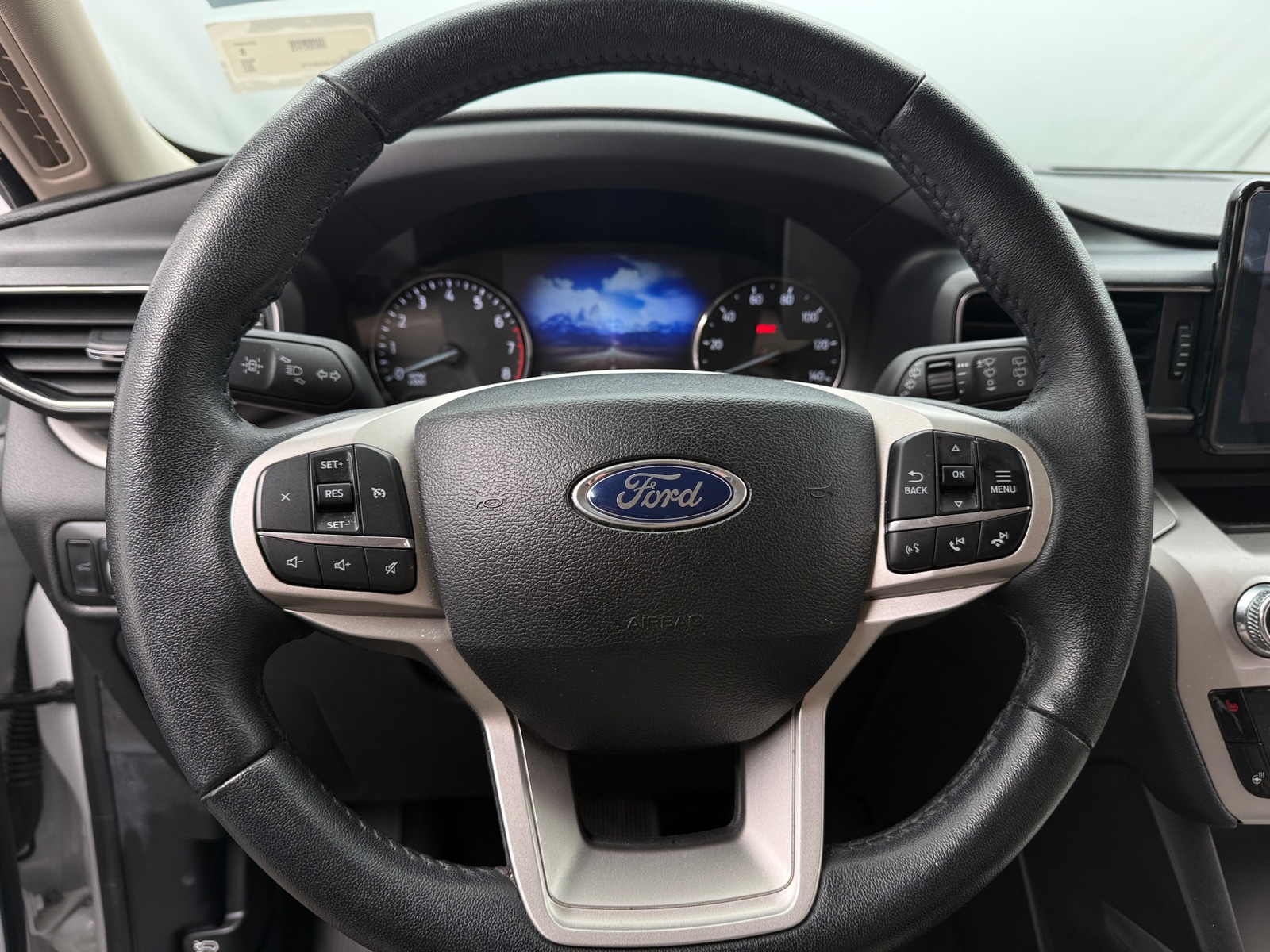 Thumbnail: 2024 Ford Explorer - 5