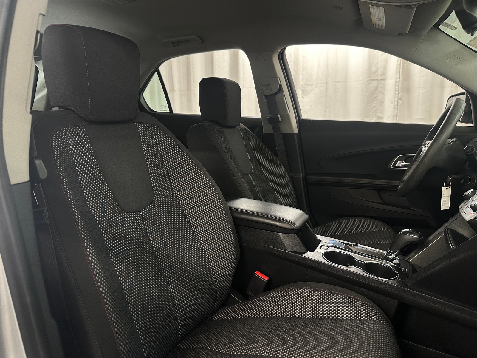 Thumbnail: 2017 Chevrolet Equinox - 2