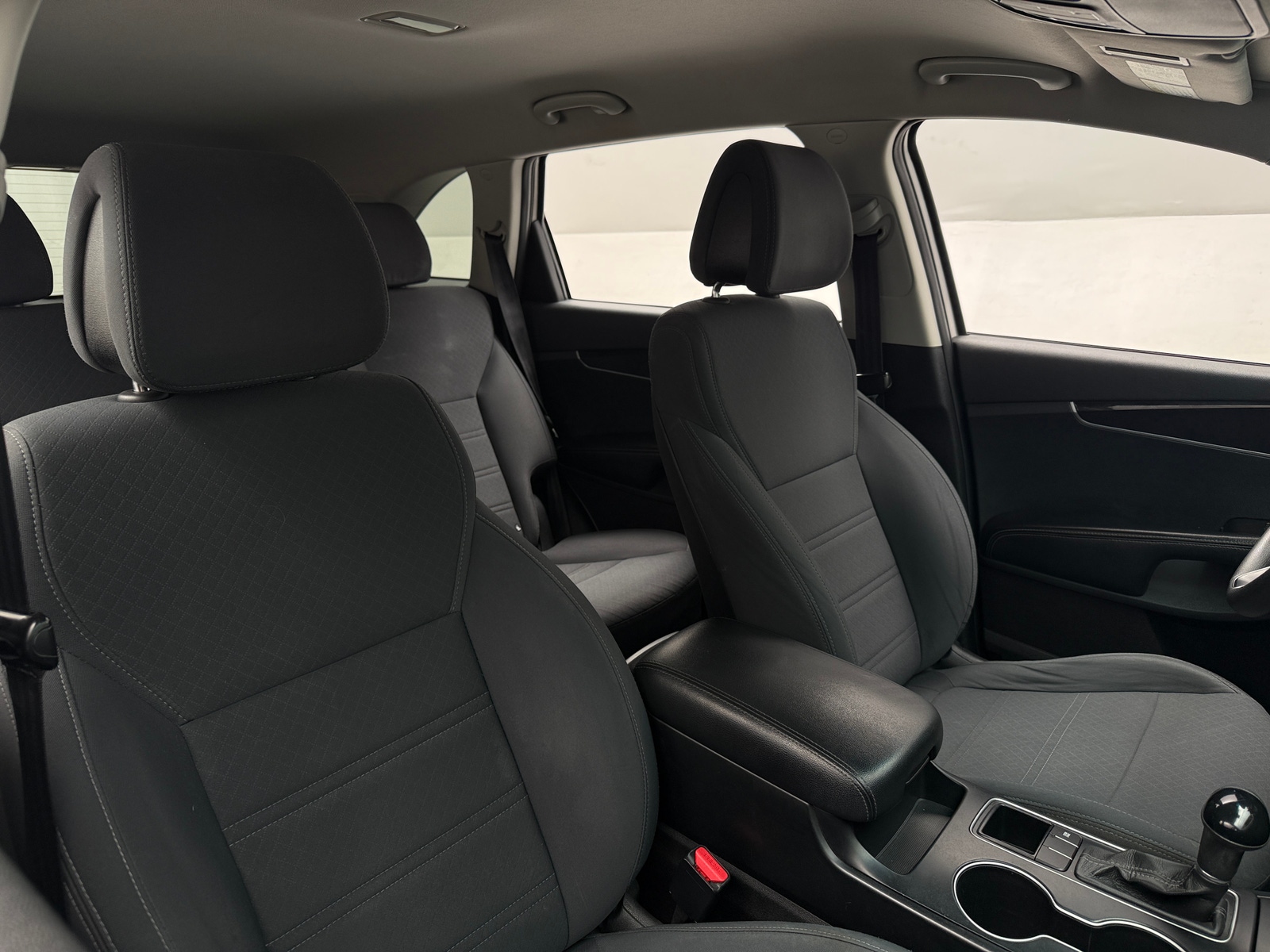 Thumbnail: 2016 Kia Sorento - 2