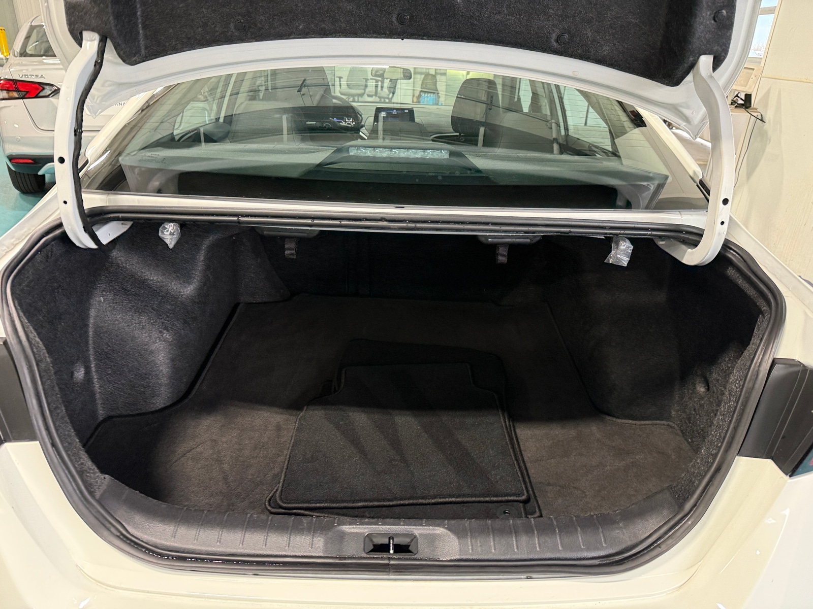 Thumbnail: 2025 Nissan Altima - 7