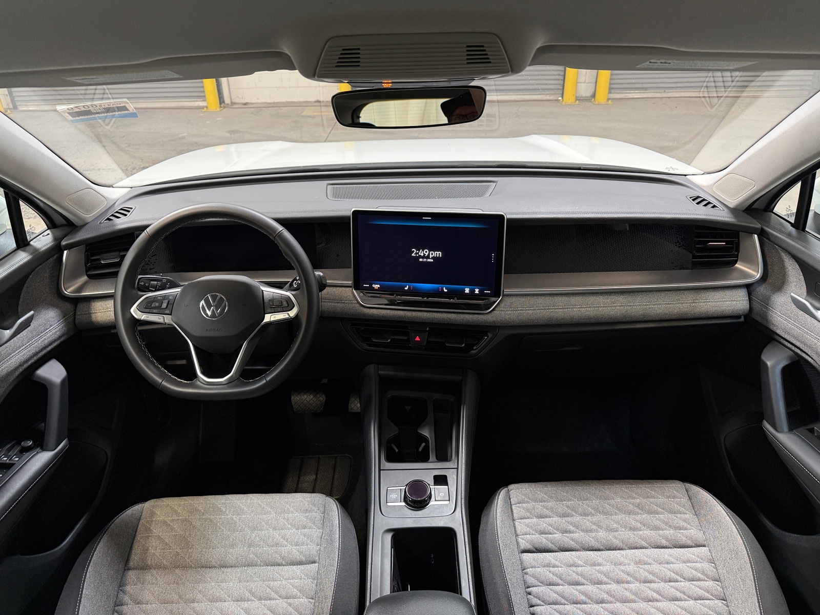 Thumbnail: 2025 Volkswagen Tiguan - 3