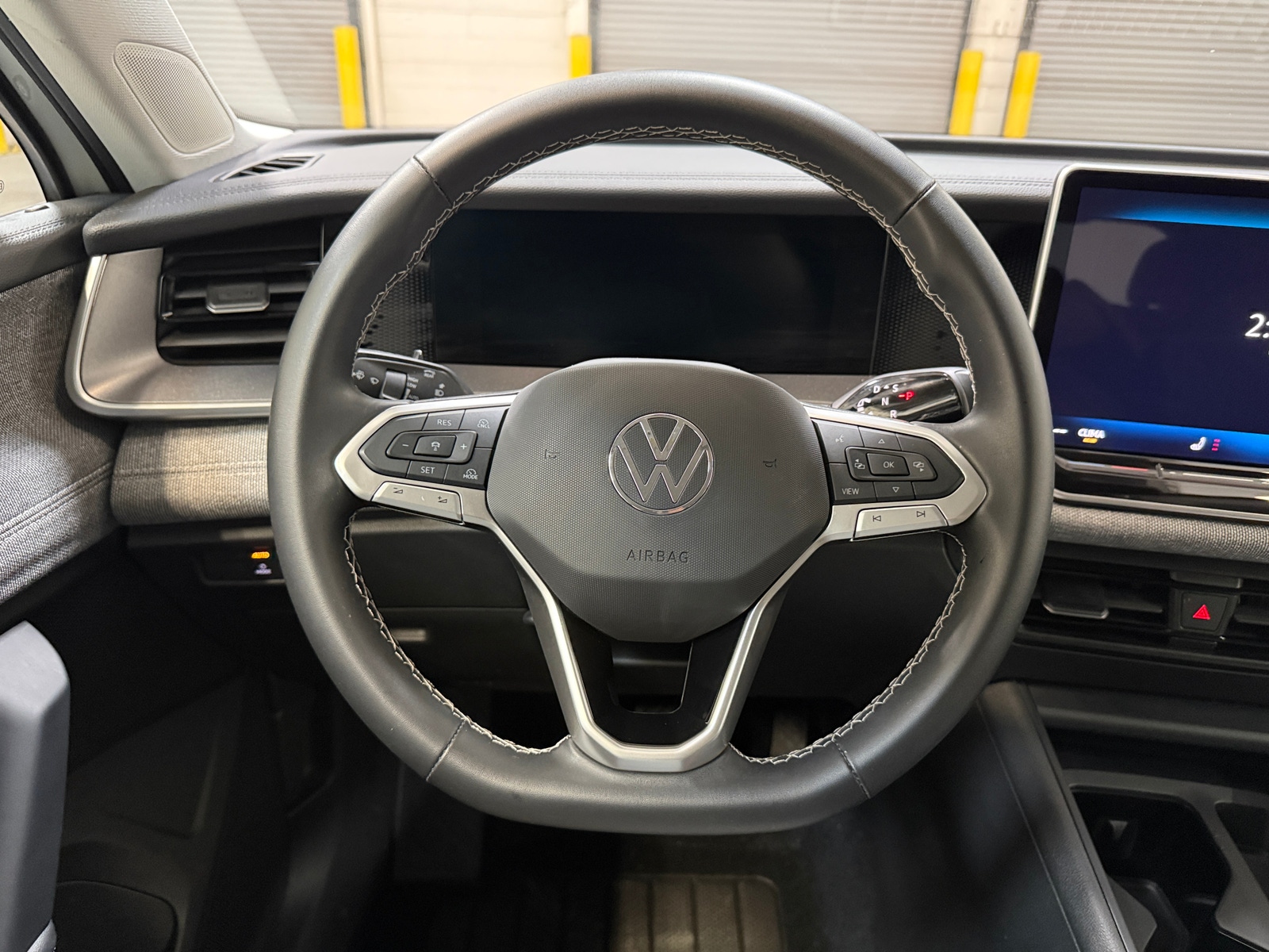 Thumbnail: 2025 Volkswagen Tiguan - 5