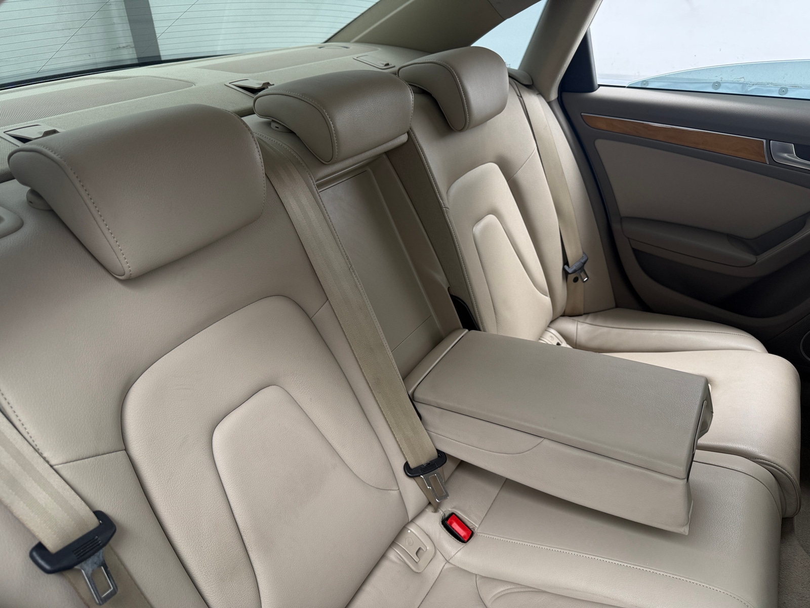 Thumbnail: 2010 Audi A4 - 5