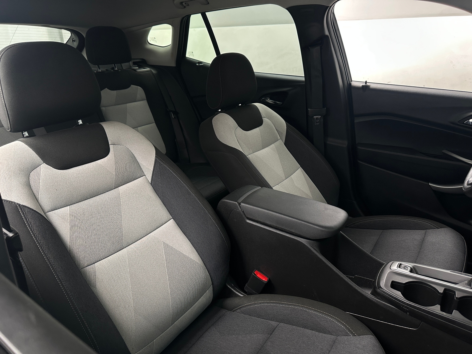 Thumbnail: 2024 Chevrolet Trax - 2