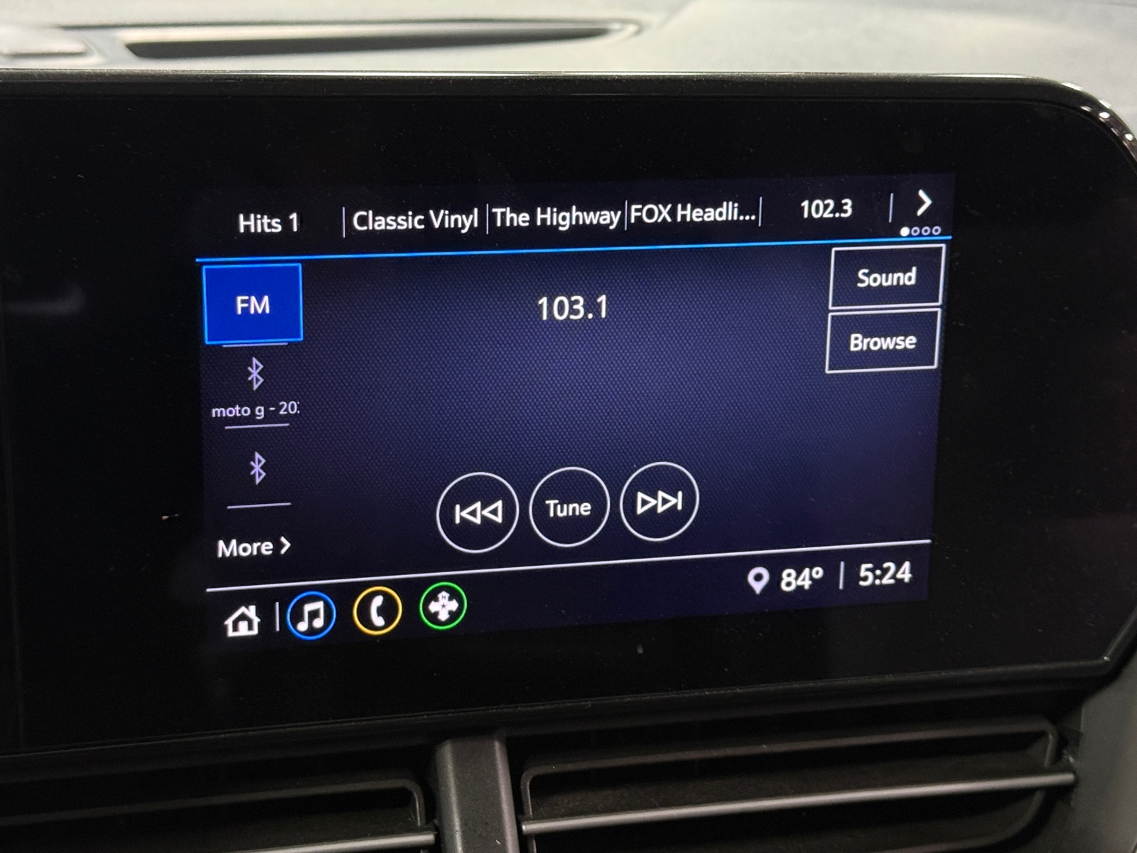 Thumbnail: 2024 Chevrolet Trax - 4