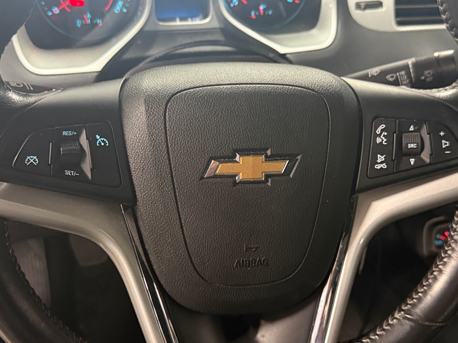 Thumbnail: 2015 Chevrolet Camaro - 3