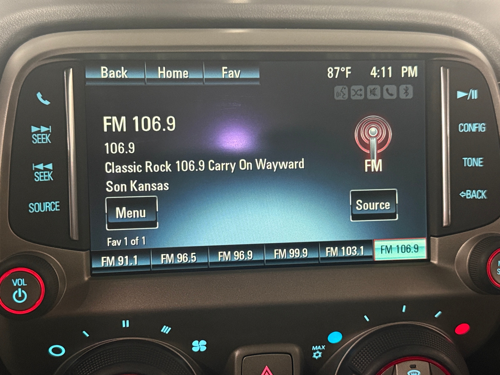 Thumbnail: 2015 Chevrolet Camaro - 2