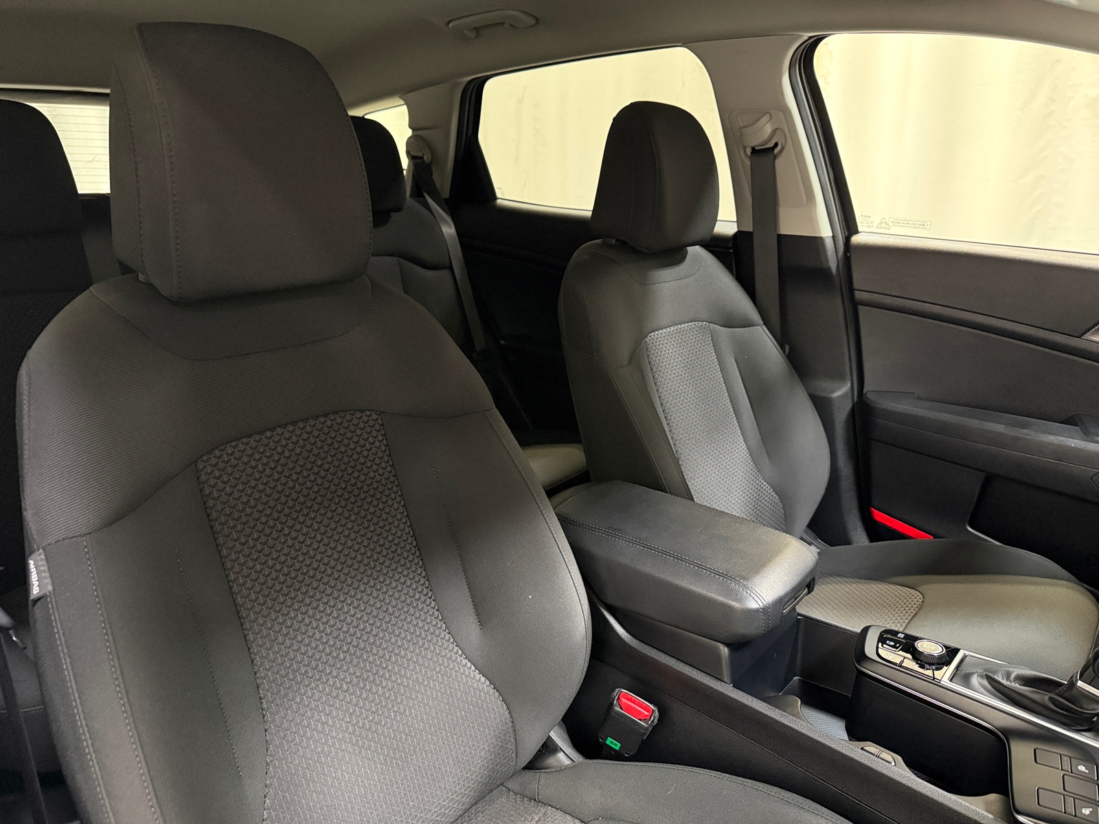 Thumbnail: 2025 Kia Sportage - 2