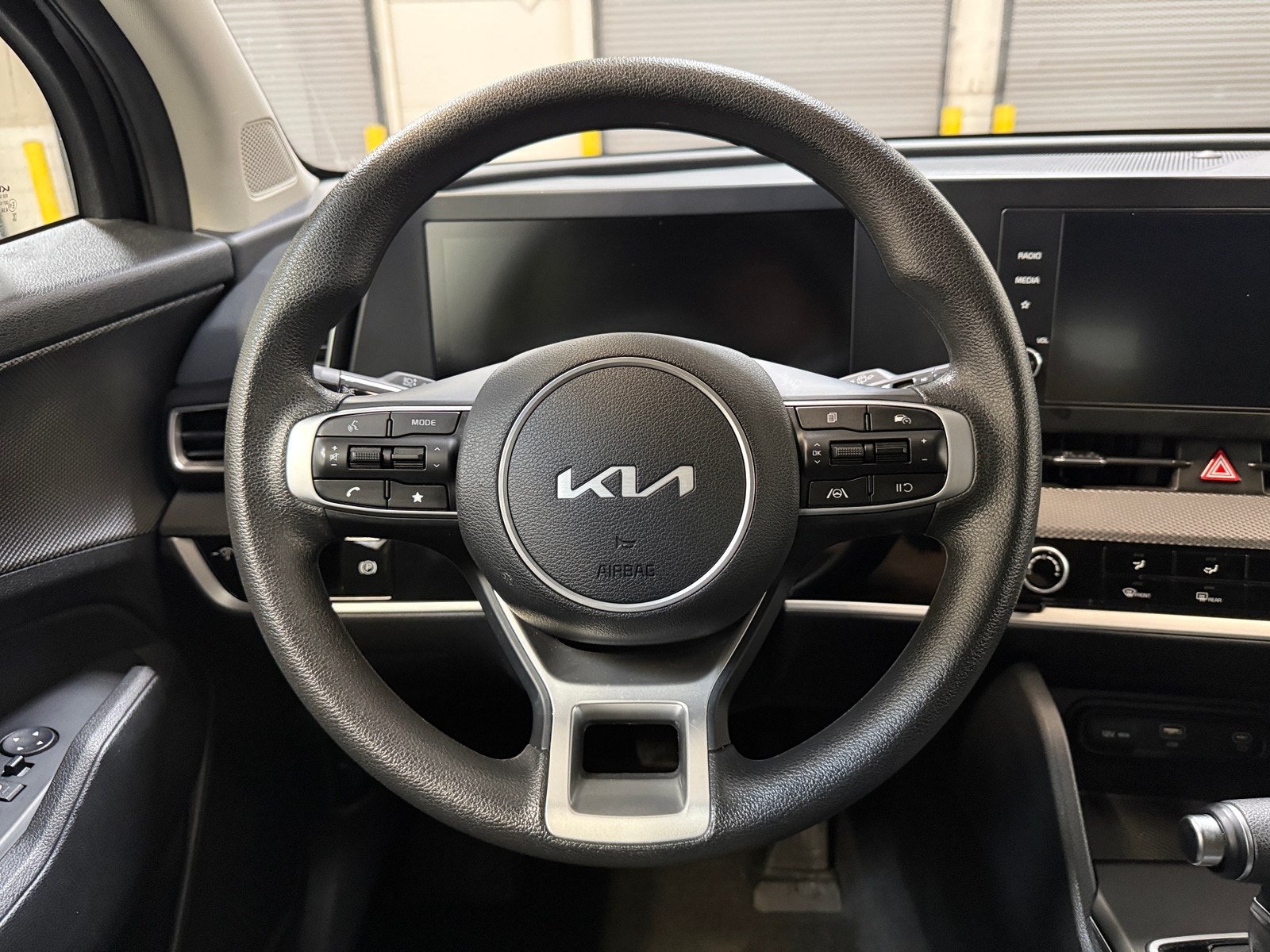Thumbnail: 2025 Kia Sportage - 5