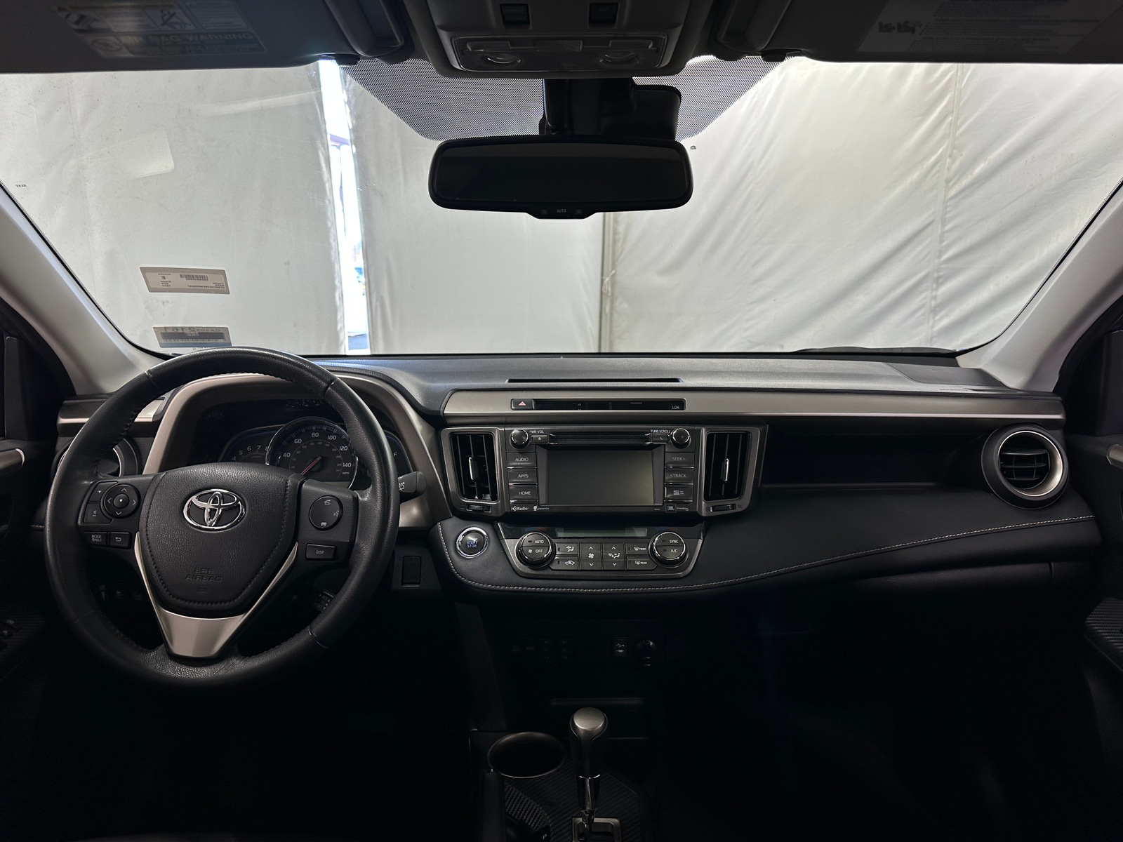 Thumbnail: 2014 Toyota RAV4 - 2