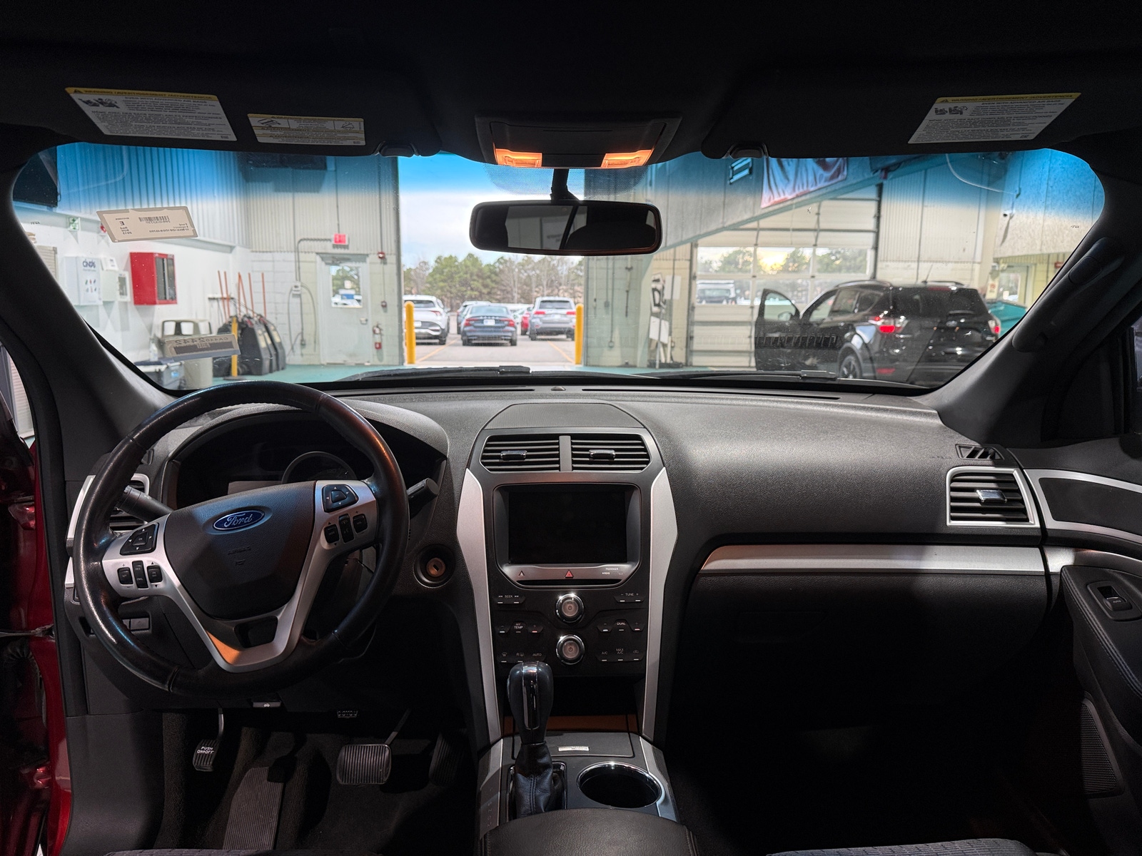 Thumbnail: 2013 Ford Explorer - 3