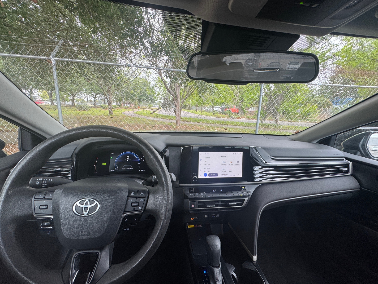 Thumbnail: 2025 Toyota Camry - 3