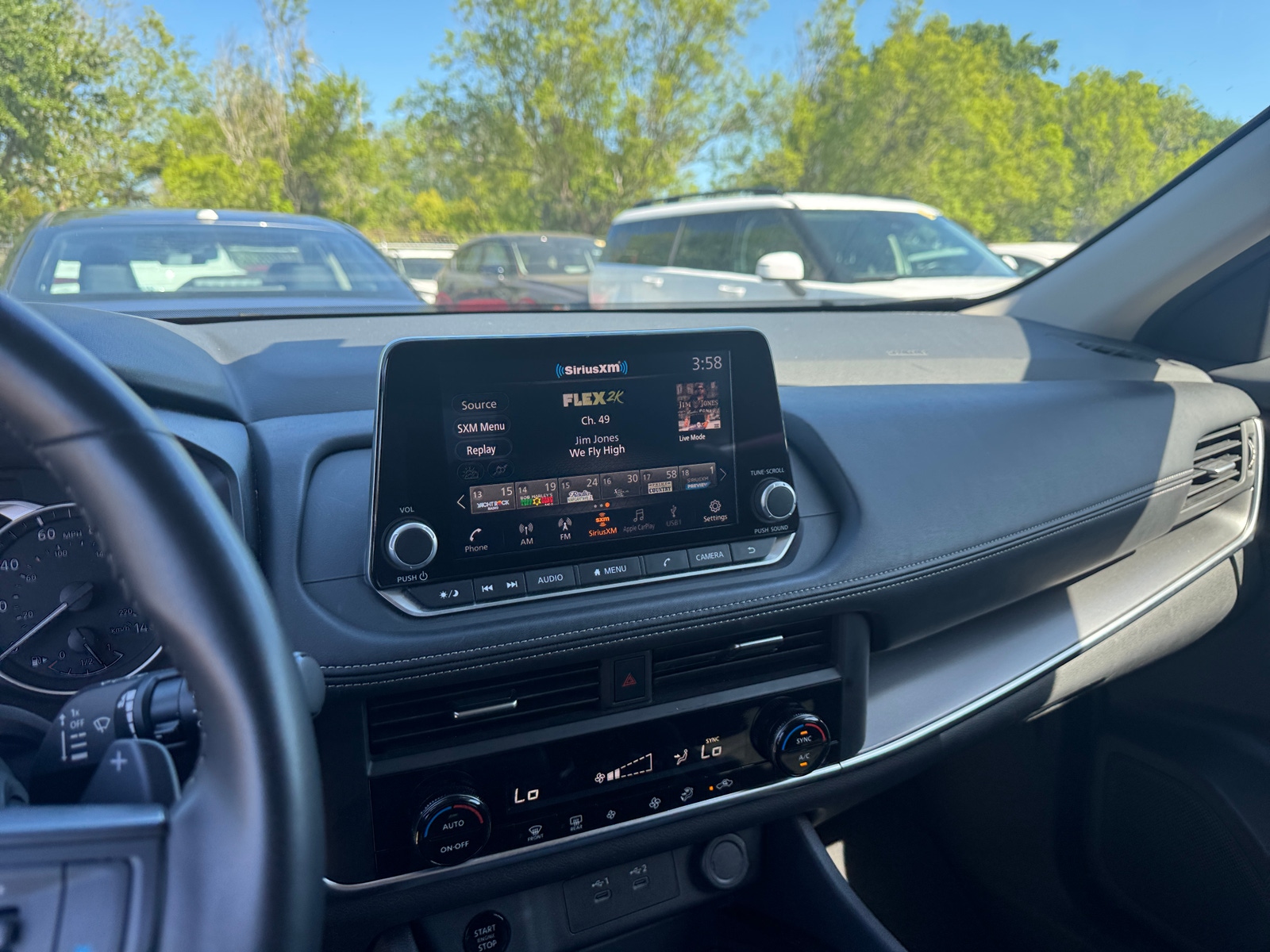 Thumbnail: 2025 Nissan Rogue - 4