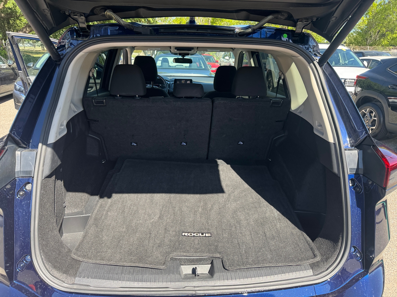 Thumbnail: 2025 Nissan Rogue - 6