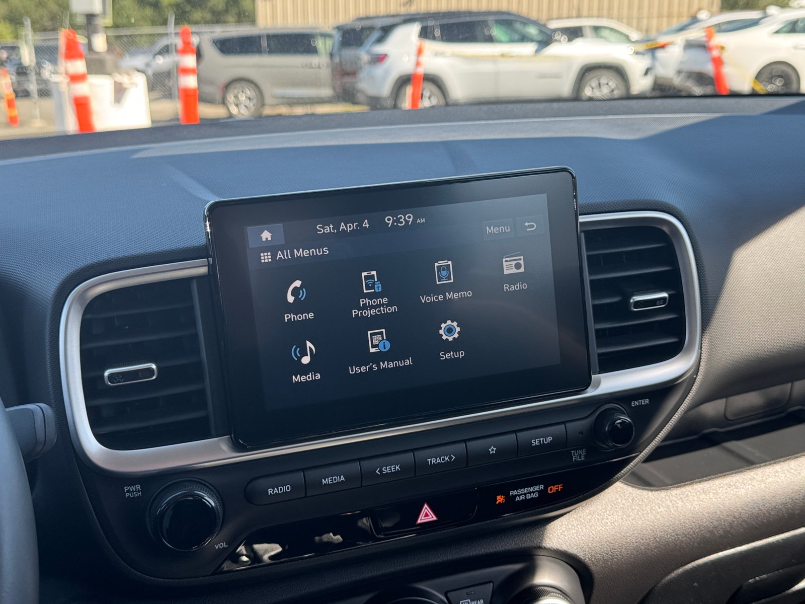 Thumbnail: 2025 Hyundai Venue - 4