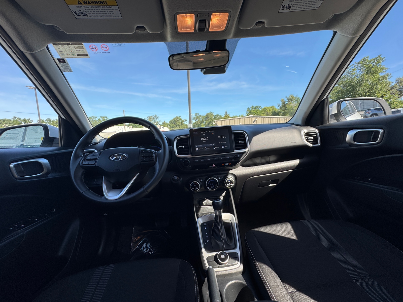 Thumbnail: 2025 Hyundai Venue - 3