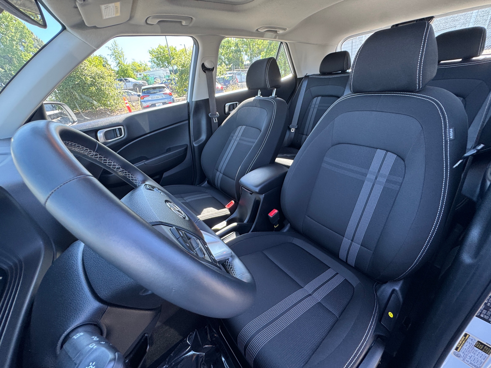 Thumbnail: 2025 Hyundai Venue - 2