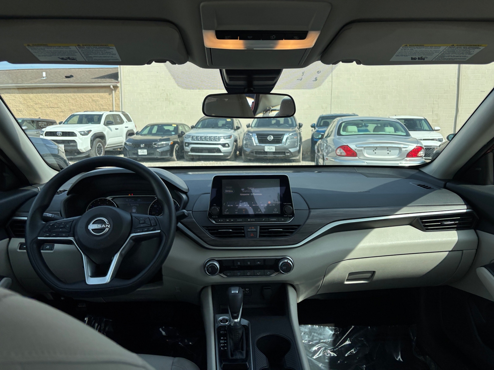 Thumbnail: 2025 Nissan Altima - 3