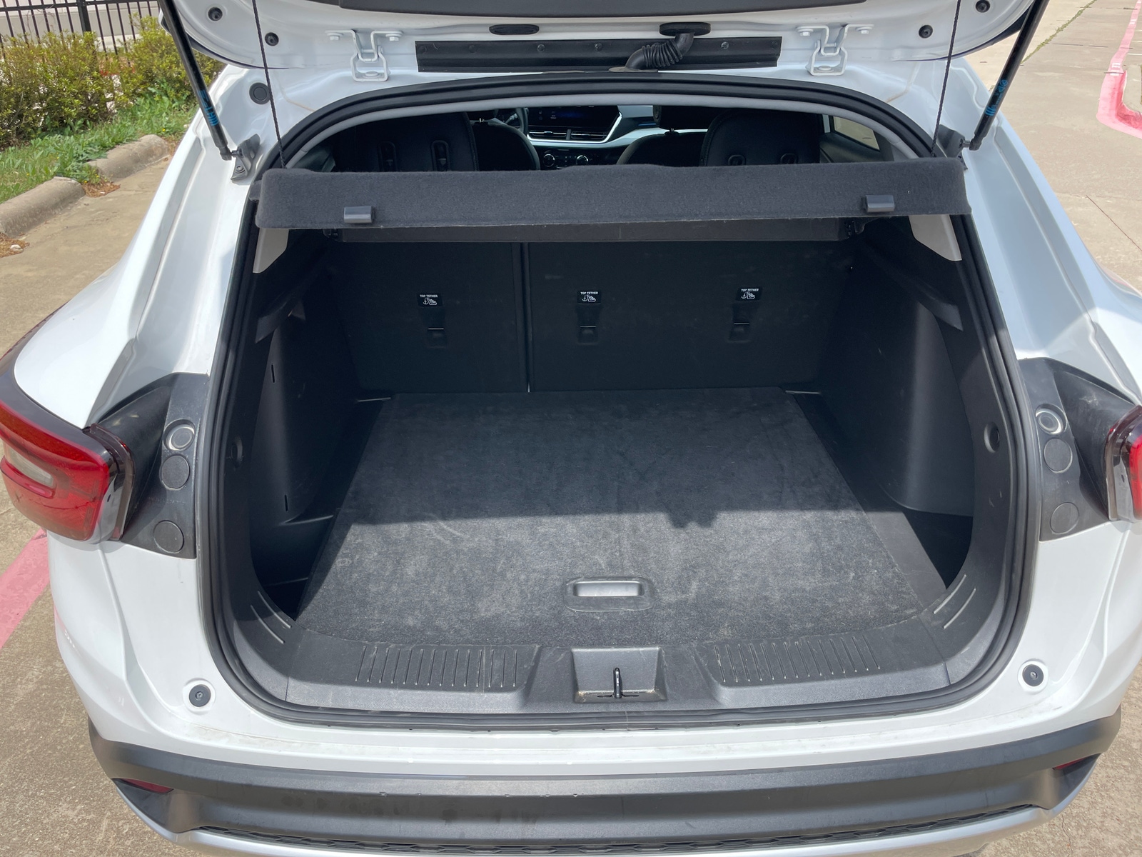 Thumbnail: 2025 Chevrolet Trax - 6