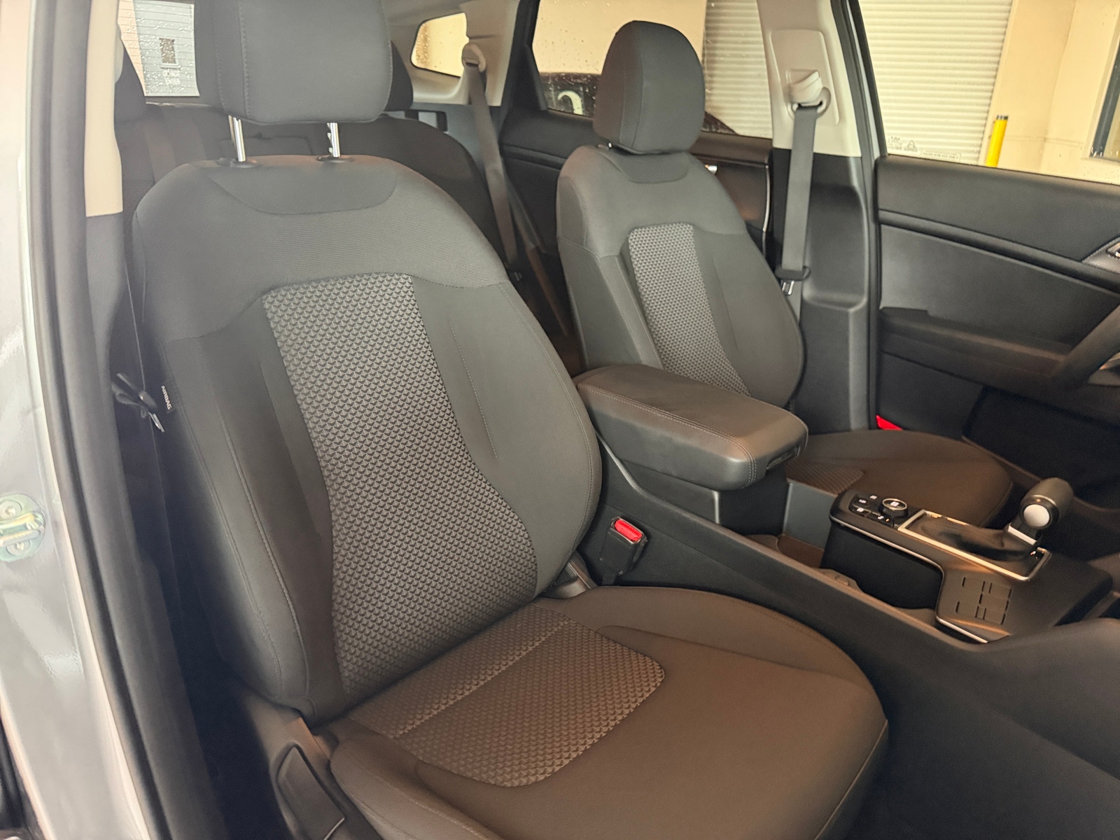 Thumbnail: 2025 Kia Sportage - 2