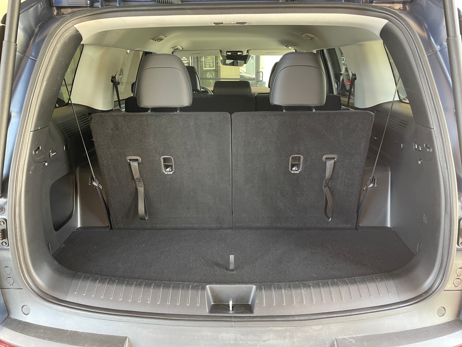 Thumbnail: 2025 Hyundai Santa Fe - 4