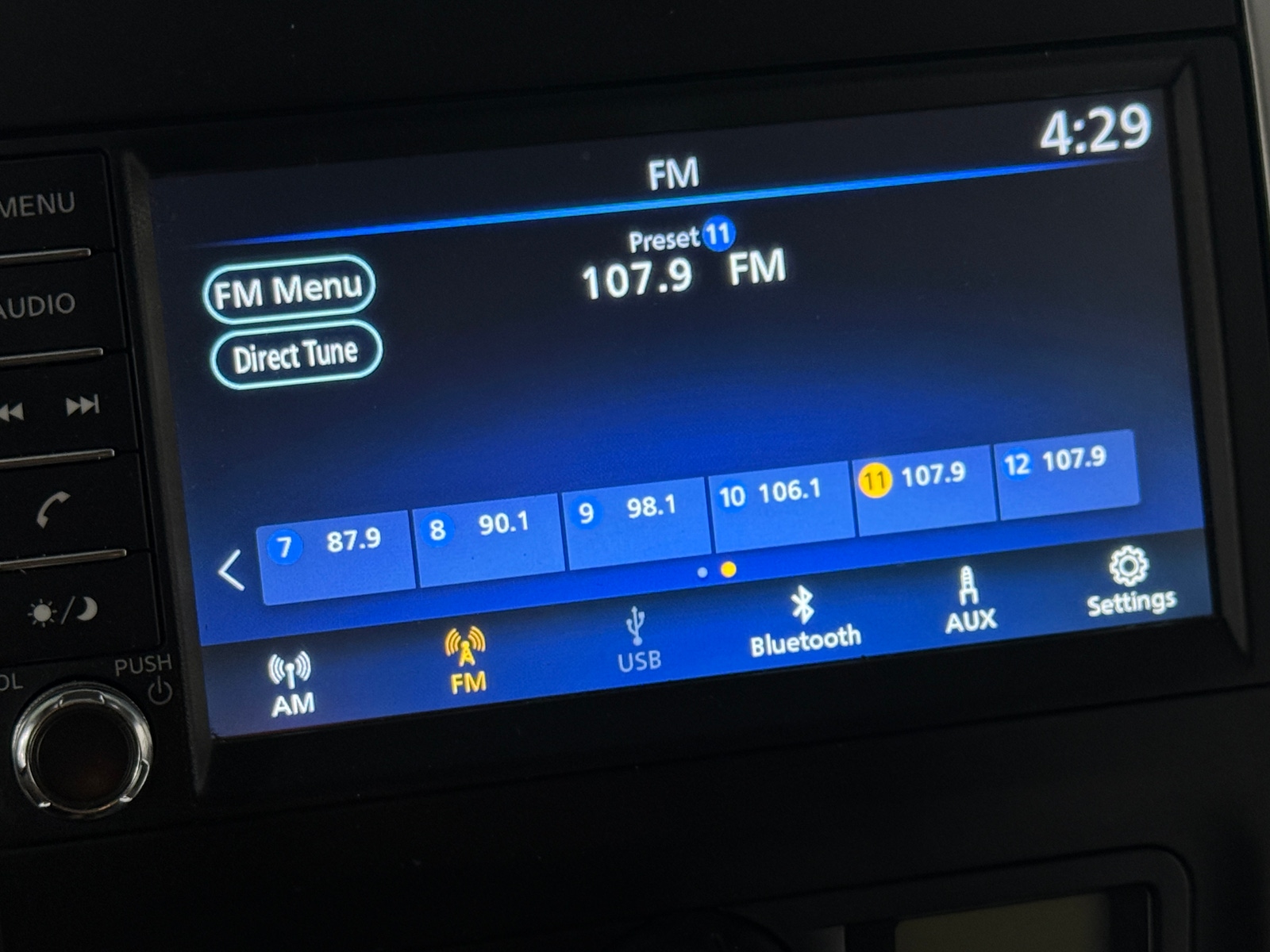 Thumbnail: 2021 Nissan Frontier - 4