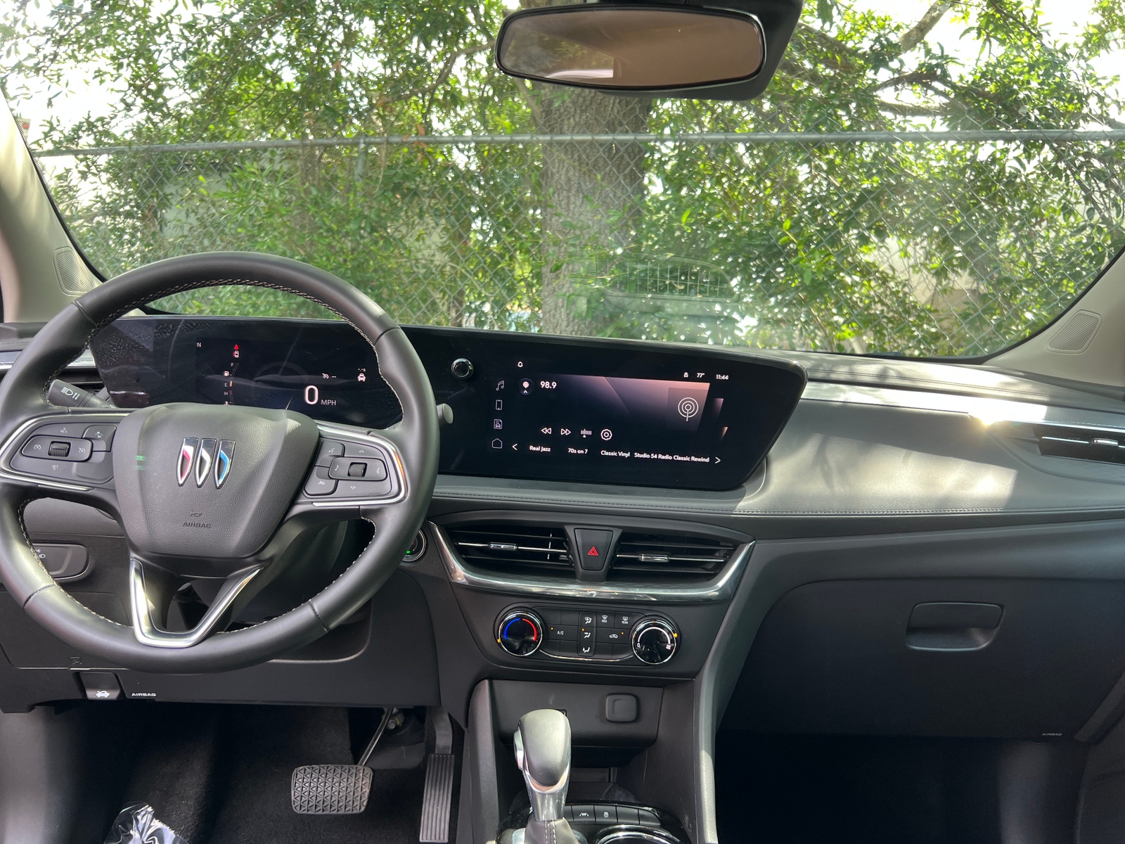 Thumbnail: 2025 Buick Encore GX - 3