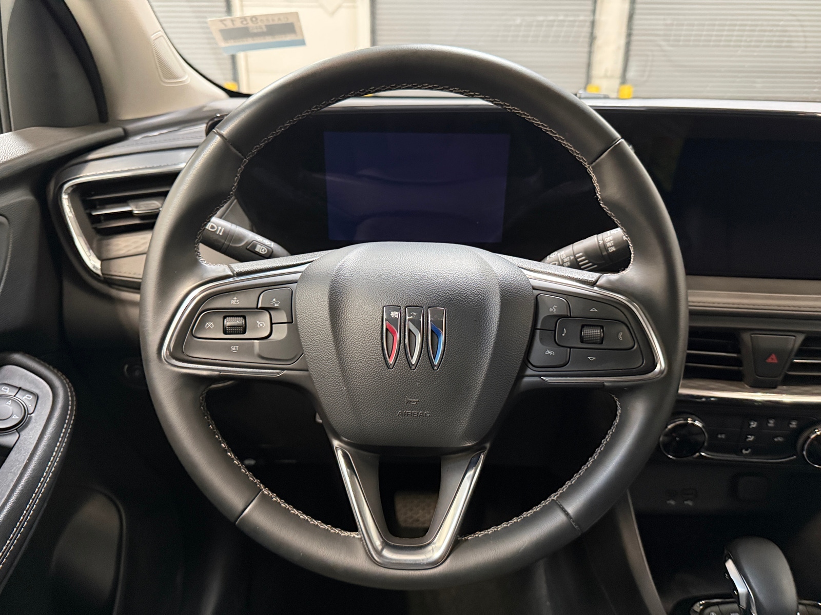 Thumbnail: 2025 Buick Encore GX - 5