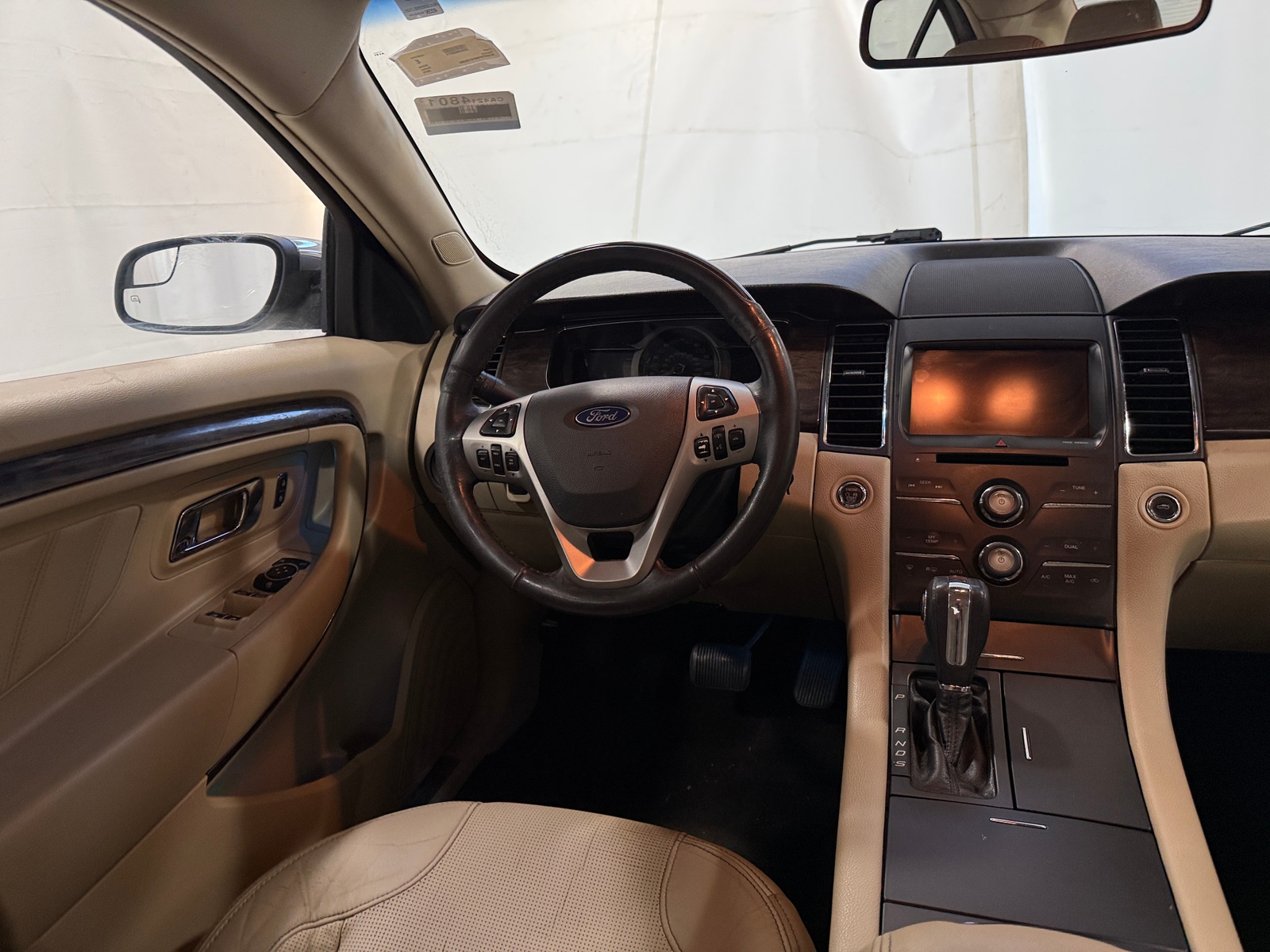 Thumbnail: 2015 Ford Taurus - 4