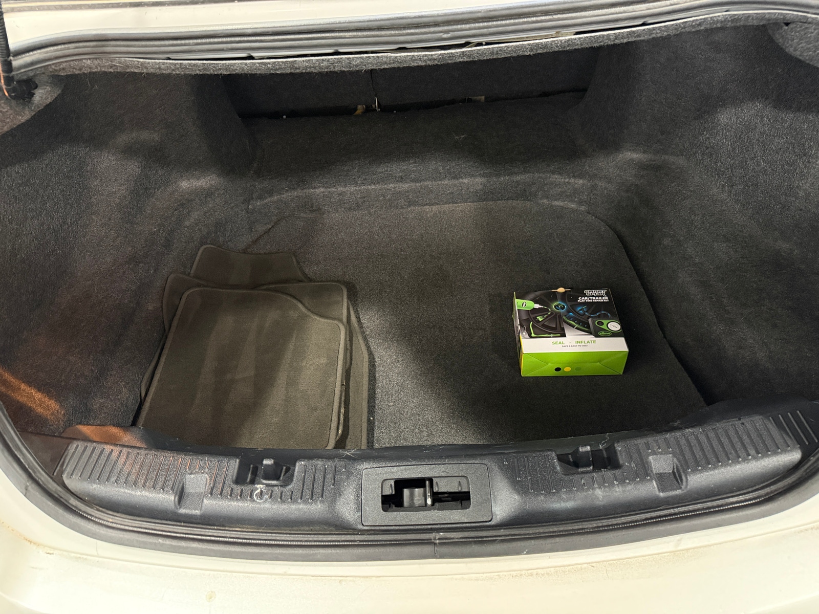 Thumbnail: 2015 Ford Taurus - 6