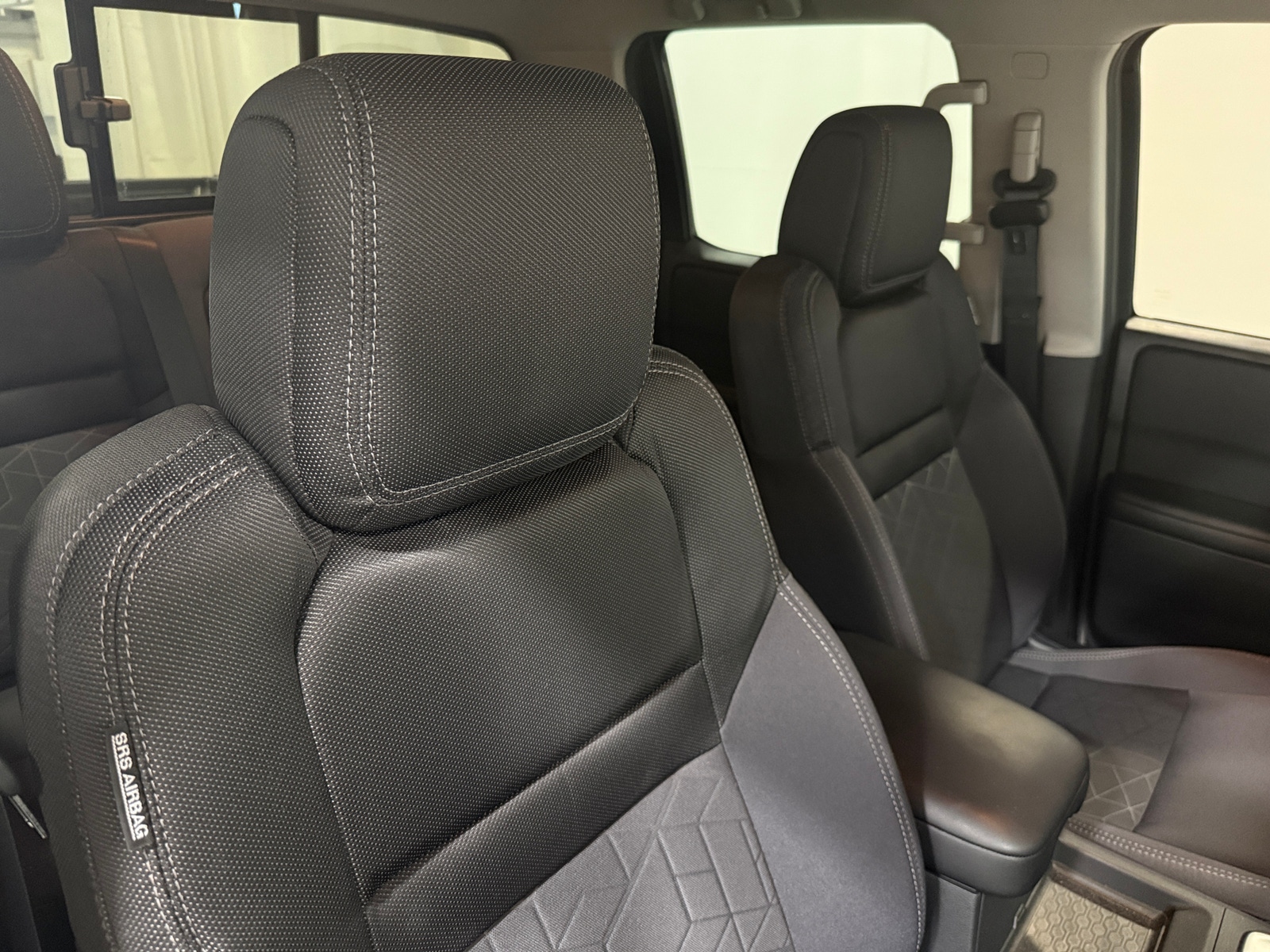 Thumbnail: 2025 Nissan Frontier - 2