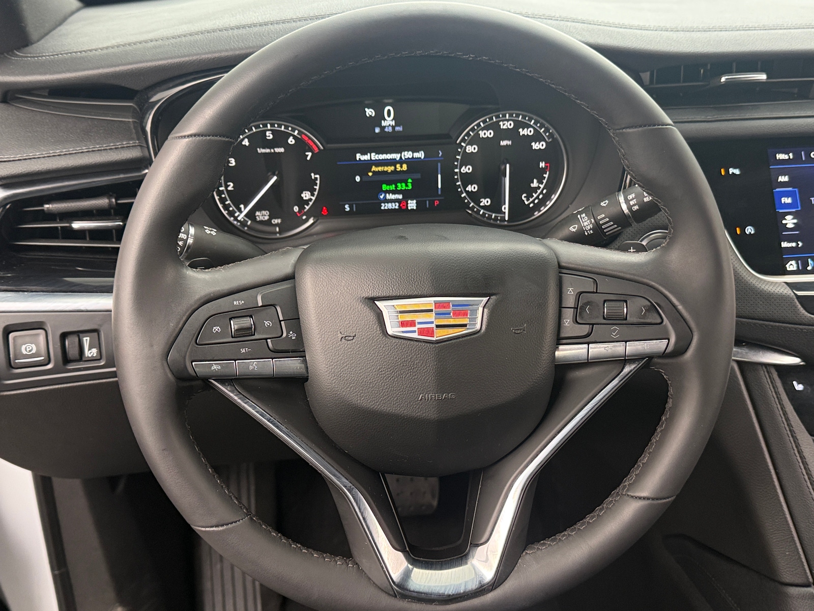 Thumbnail: 2024 Cadillac XT6 - 4